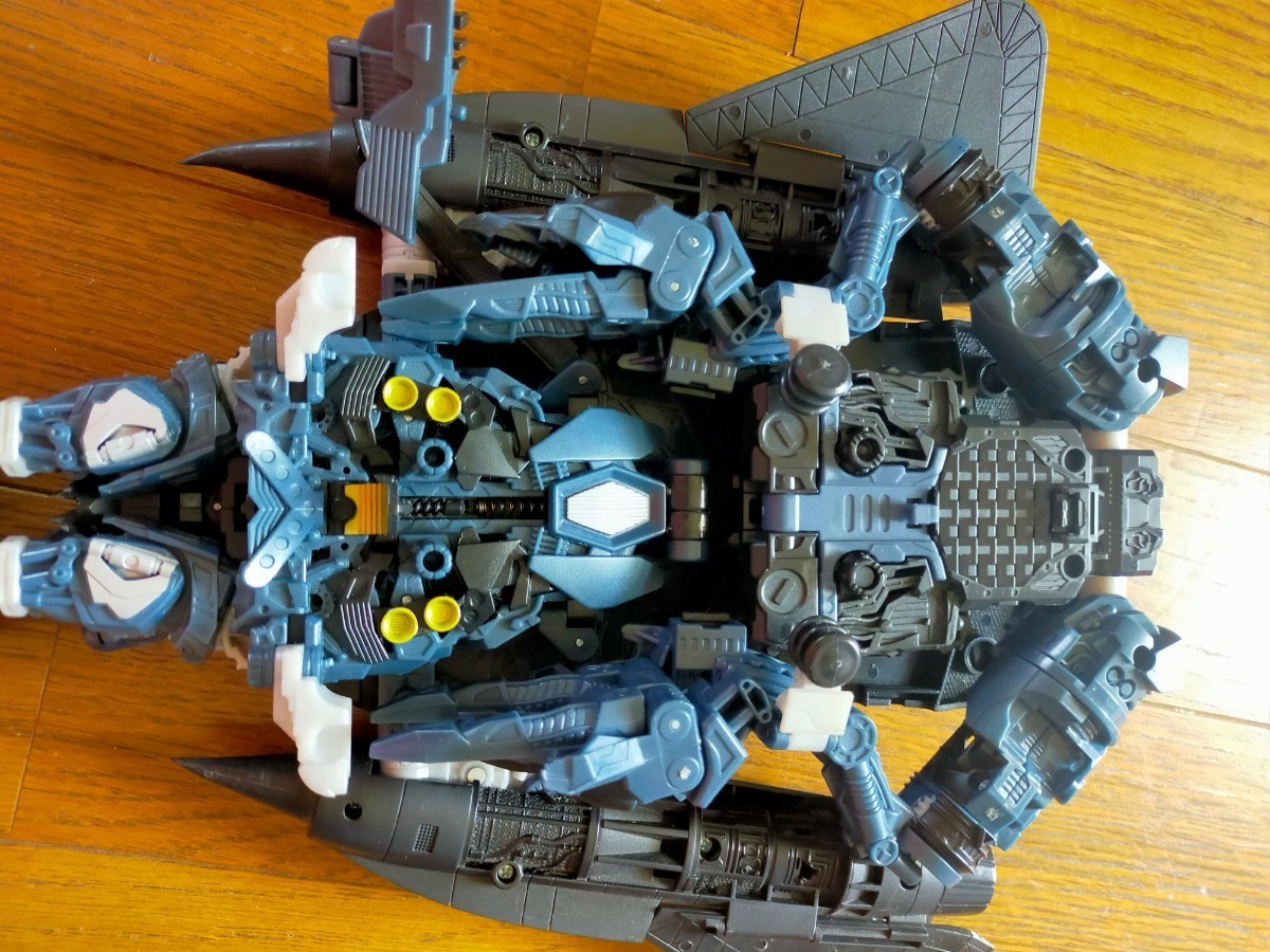 threezero オプティマスプライム ジェットファイヤー 2点セット