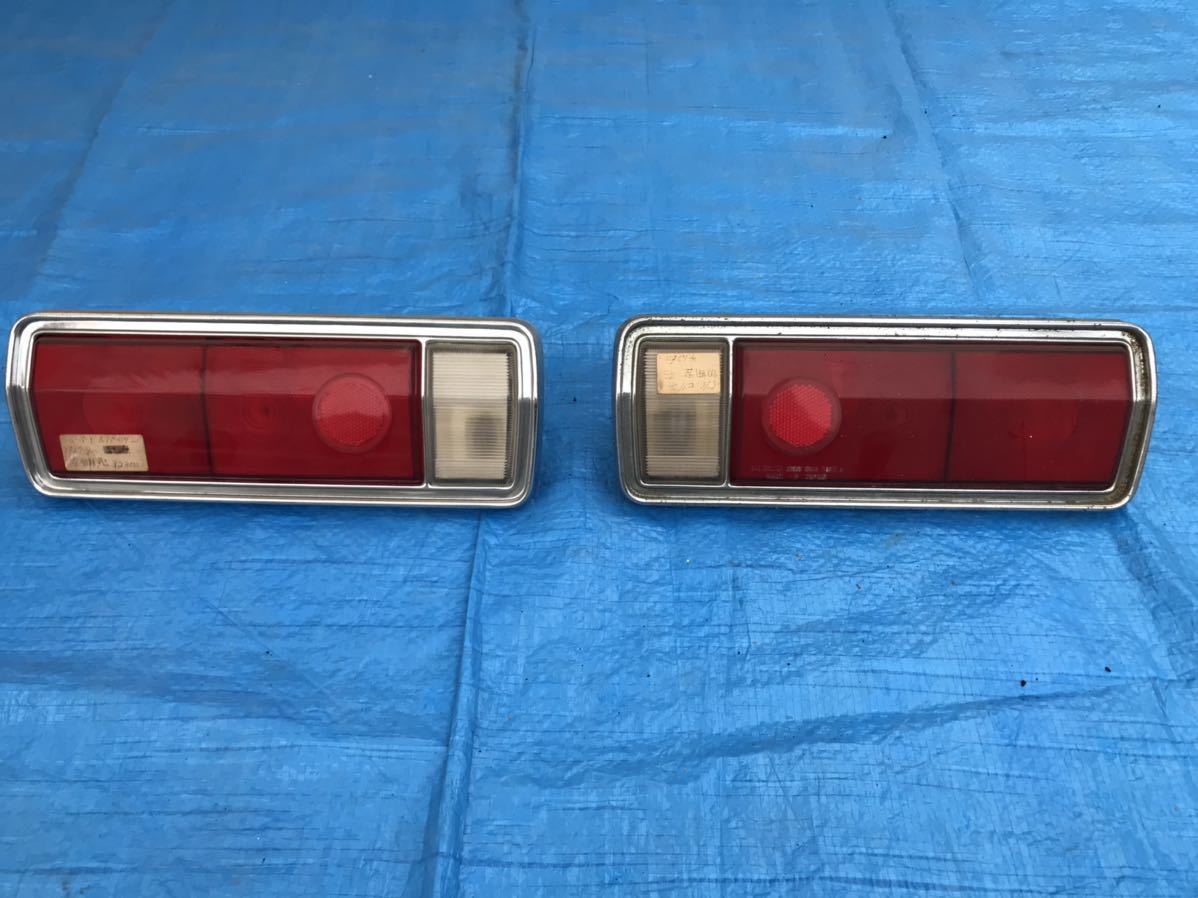 510ブルーバード　テールランプ　お宝発見　片側新品　セダン
