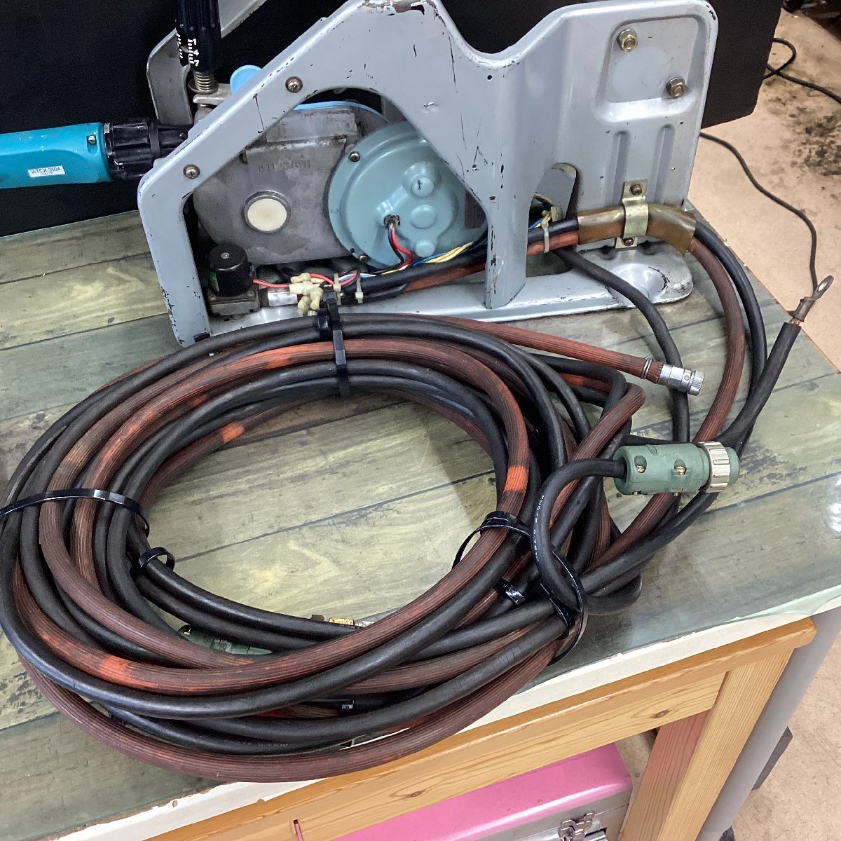 半自動溶接機 DAIHEN⁄ダイヘン ダイヘン CO2⁄MAG DAIHEN CPXC-200 