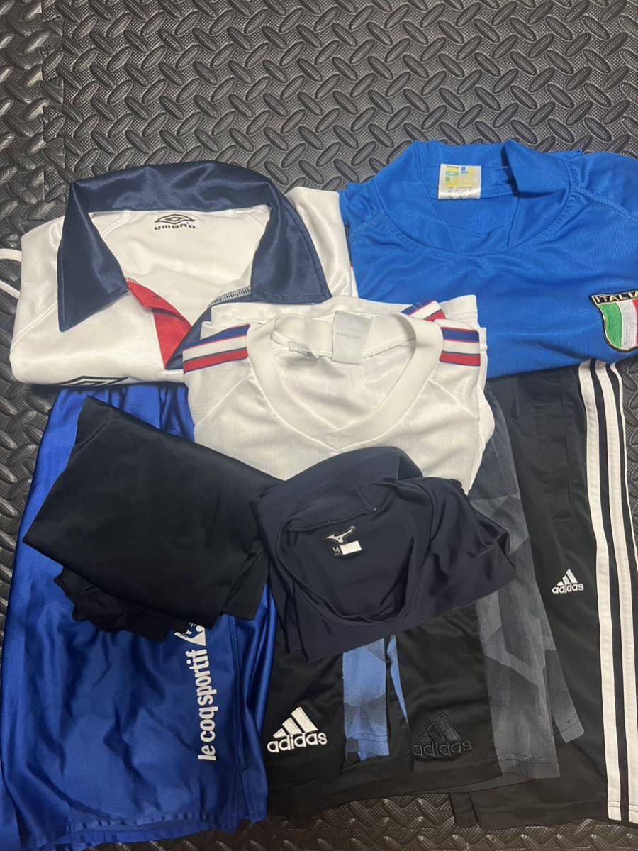 工業高校サッカー部　部室整理品　練習着　サイズバラバラ　アンダーシャツ　半袖シャツ　ハーフパンツ