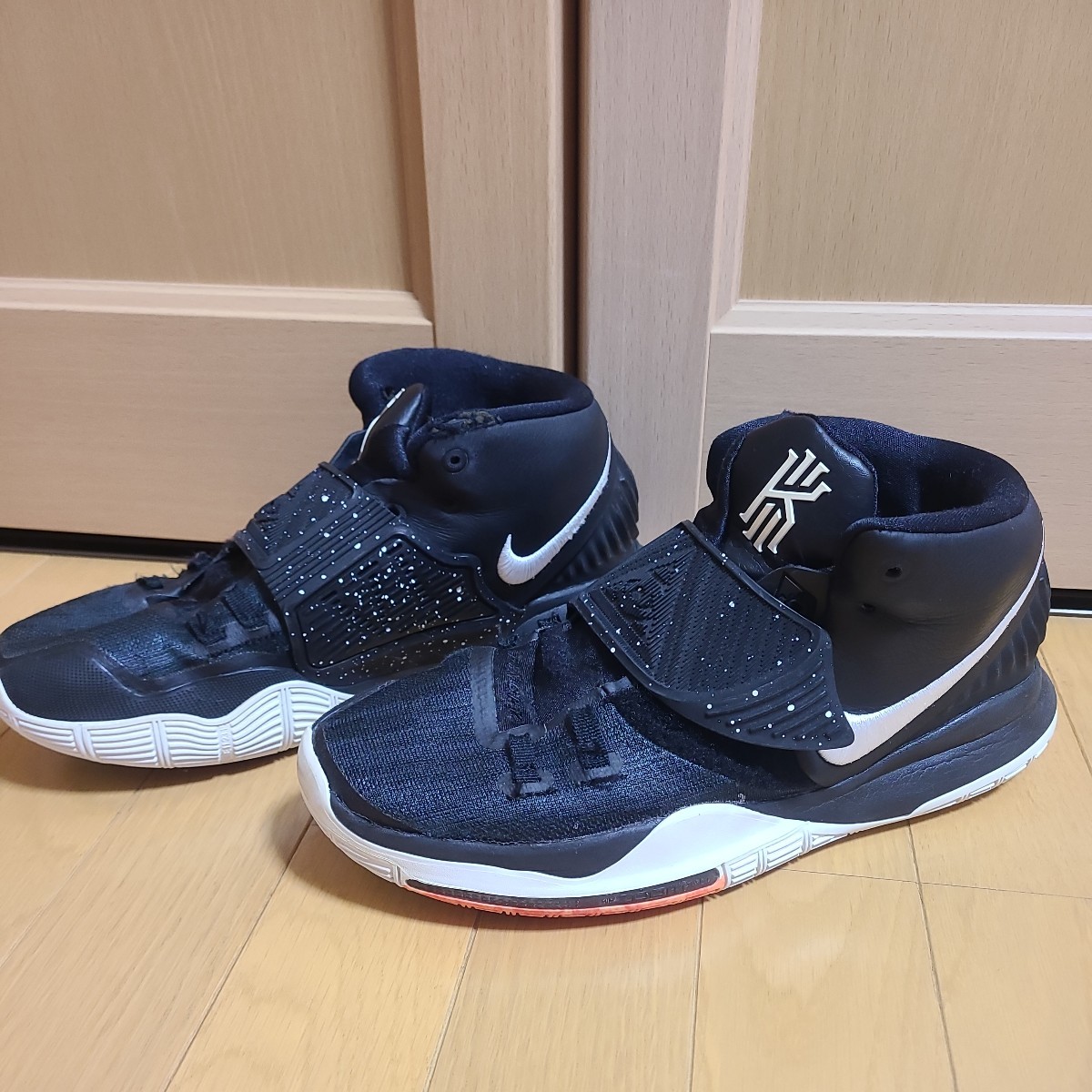 NIKE ナイキ バスケットボールシューズ バッシュ カイリー6 スニーカー _2