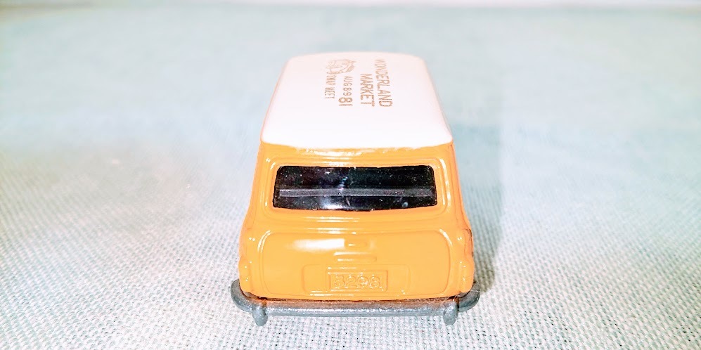 トミカミニクーパー アイアイアド特注 WONDERLANDMARKET1981仕様