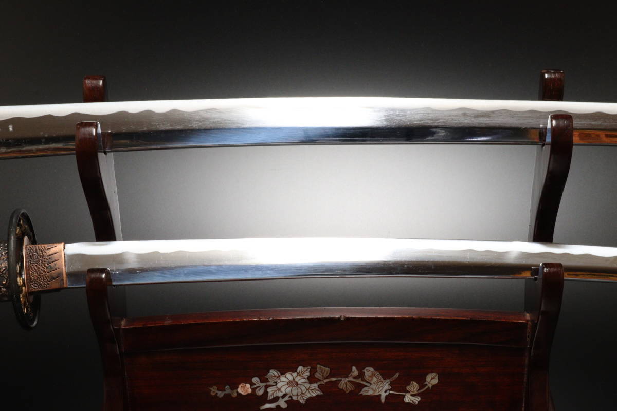 黒鞘 螺鈿細工 龍金具 松鶴図鍔 模造刀 大小 模造刀 黒