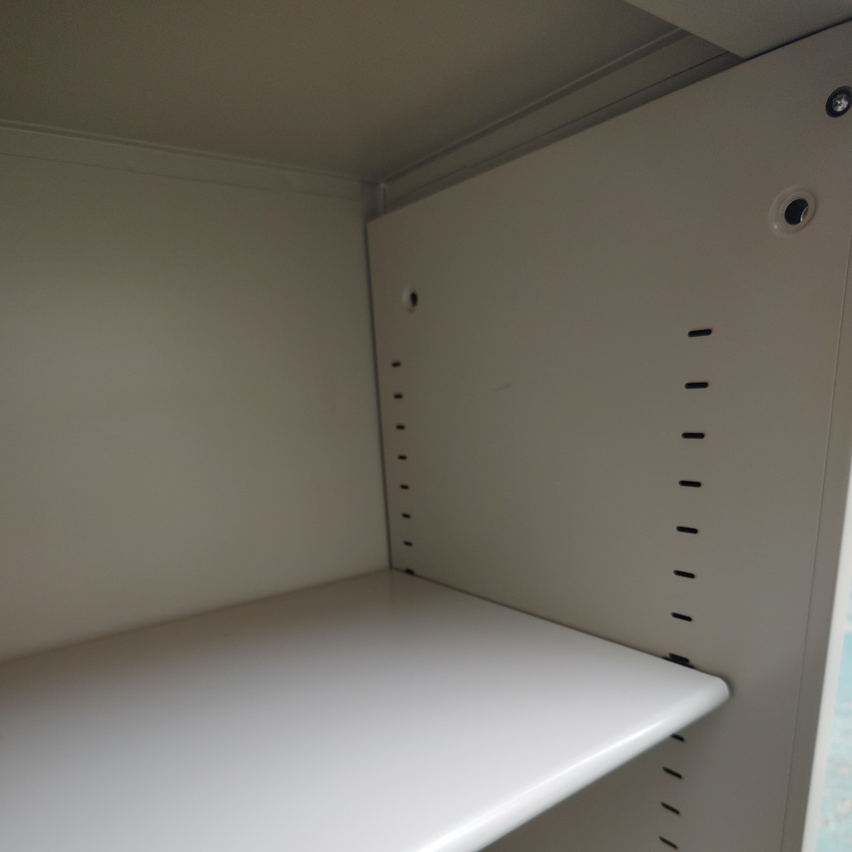 ◎【KOKUYO 両扉 収納庫 】BWS-SSGU58F1 鍵無し W799×D400×H1040 約36kg コクヨ オフィス家具 キャビネット ガラス戸 112-46