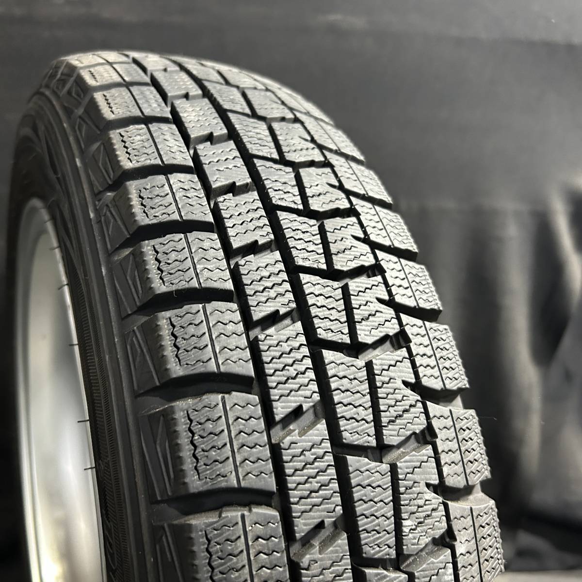 バリ山☆ 155/65R14 ダンロップ WM01 4.5J ＋46 4穴PCD100 N-BOX N-