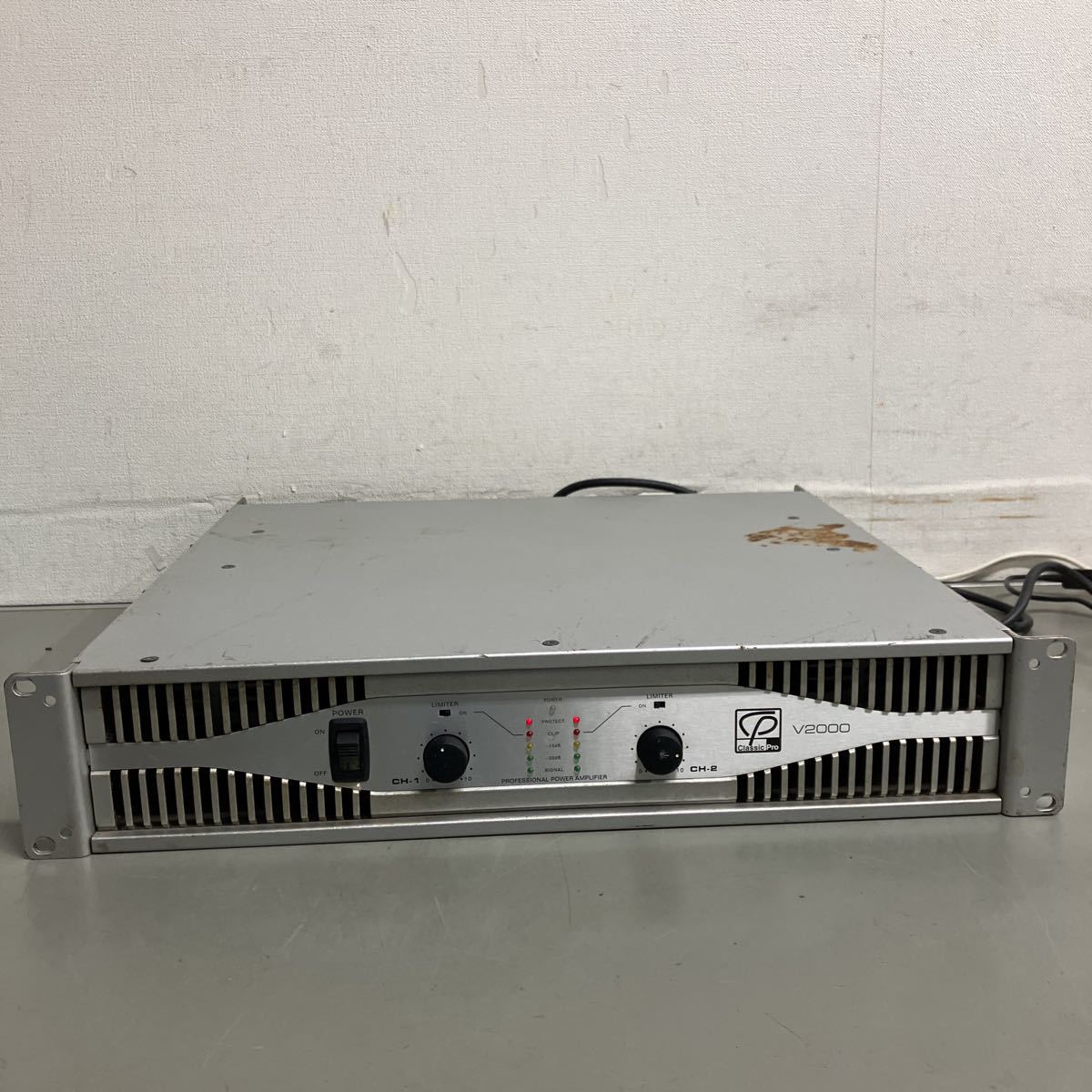 W170 Classic Pro クラシックプロ パワーアンプ V2000 ジャンク品