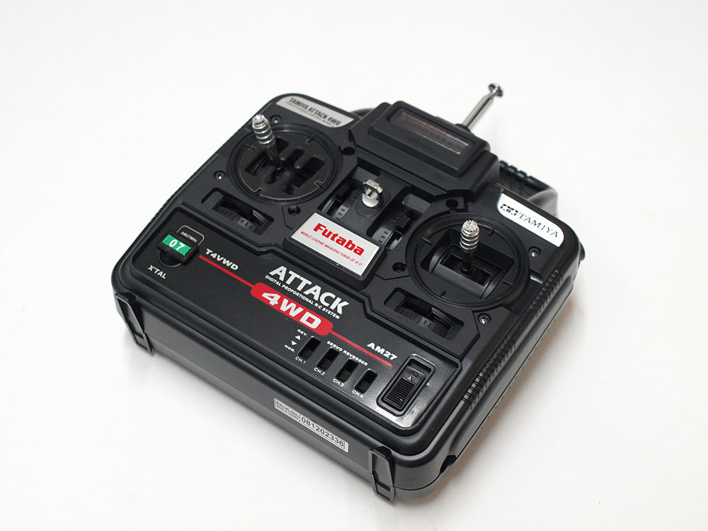 カ*ロ様 Futaba ATTACK 4WD ラジコン送受信機セット タミヤ製（フタバ）ATTACK-4WD 27MHz（07）送信機/受信機セット
