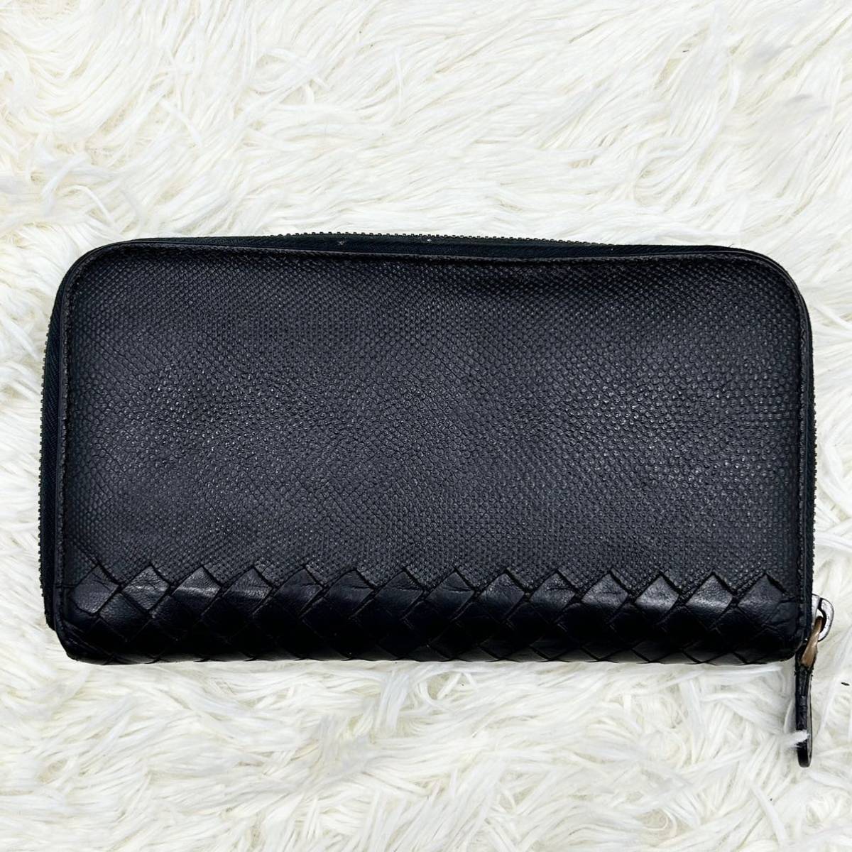 美品❣️ ボッテガヴェネタ イントレチャート 長財布 ラウンド 美品❣️ ボッテガヴェネタ イントレチャート 長財布 ラウンド