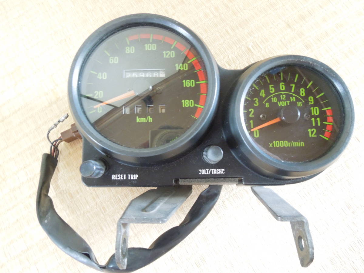 送料当方負担！ Kawasaki カワサキ 川崎 動作確認済！ GPｚ750（ＧＰｚ750Ｆ）ＺＸ７５０-Ａ スピードメーターASSY 