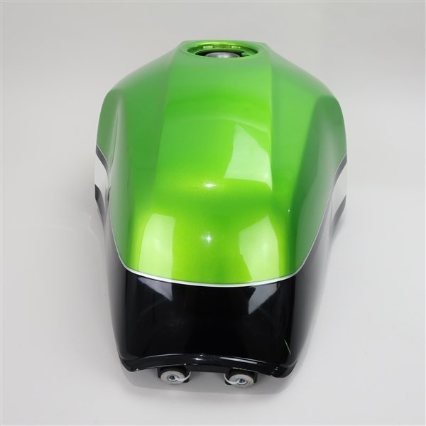 カワサキ ZRX400 純正 フューエルタンク ZRX400 ZR400E 純正 カワサキ ZRX400 純正 フューエルタンク ZRX400 ZR400E 純正