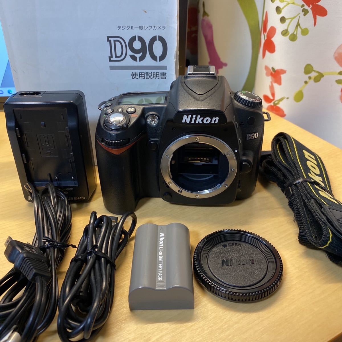 12/6 KT-C550☆Nikon ニコン D90☆デジタルカメラ/一眼レフカメラ
