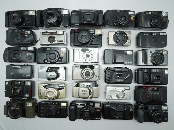 ★フイルムカメラなど★FUJICA/MINOLTA/PENTAX/OLYMPUS/FUJIFILM/KONICA/FUJI/ 等 計:30台まとめ【ジャンク品】28470