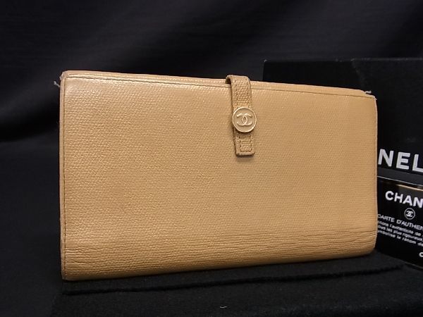 1円 CHANEL シャネル ココマーク ココボタン レザー 二つ折り 長財布