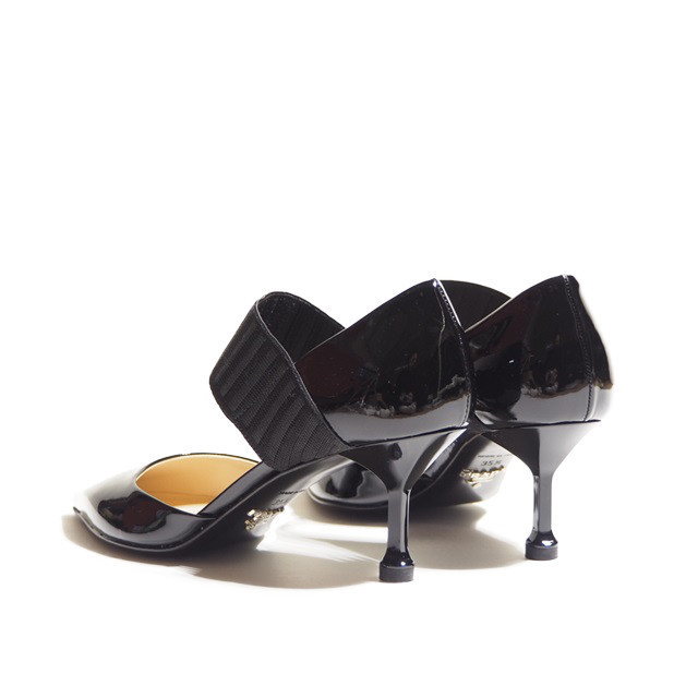 H5856P ○PRADA プラダ○ 新品 ゴムストラップ エナメル ポインテッド