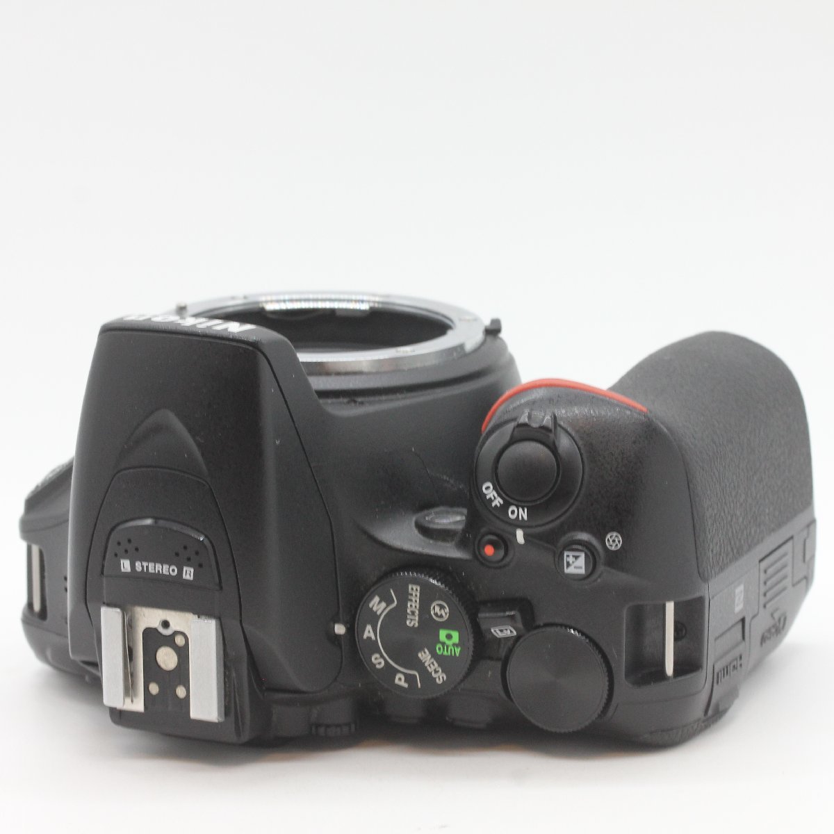 良品 Nikon デジタル一眼レフカメラ D5600 ボディー ブラック D5600BK 