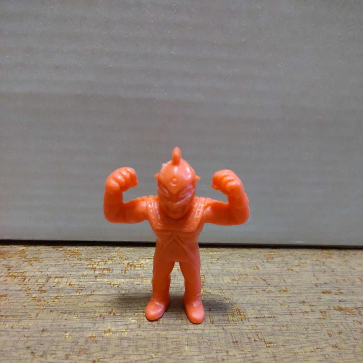 ウルトラセブン 赤 アンティッQ シークレット 怪獣消しゴム ウルトラ