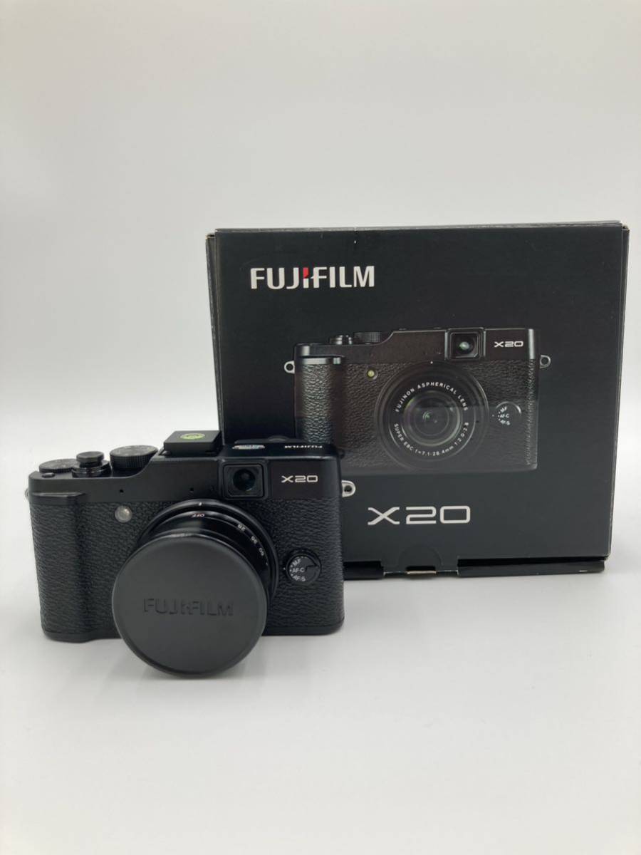 【中古動作品】FUJI FILM 富士フイルム X20 オプション多数　通電確認済み 