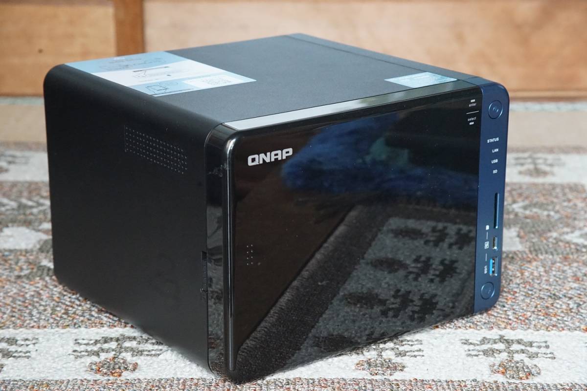 QNAP TS-653B 6ベイ NAS（PCIe拡張対応・2.5GbE/10GbE拡張可能）中古 |