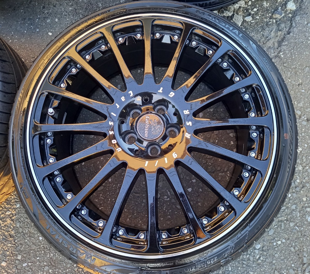 カールソン 1/16 19インチ 8J +48 PCD100 5H プリウス ウィッシュ 