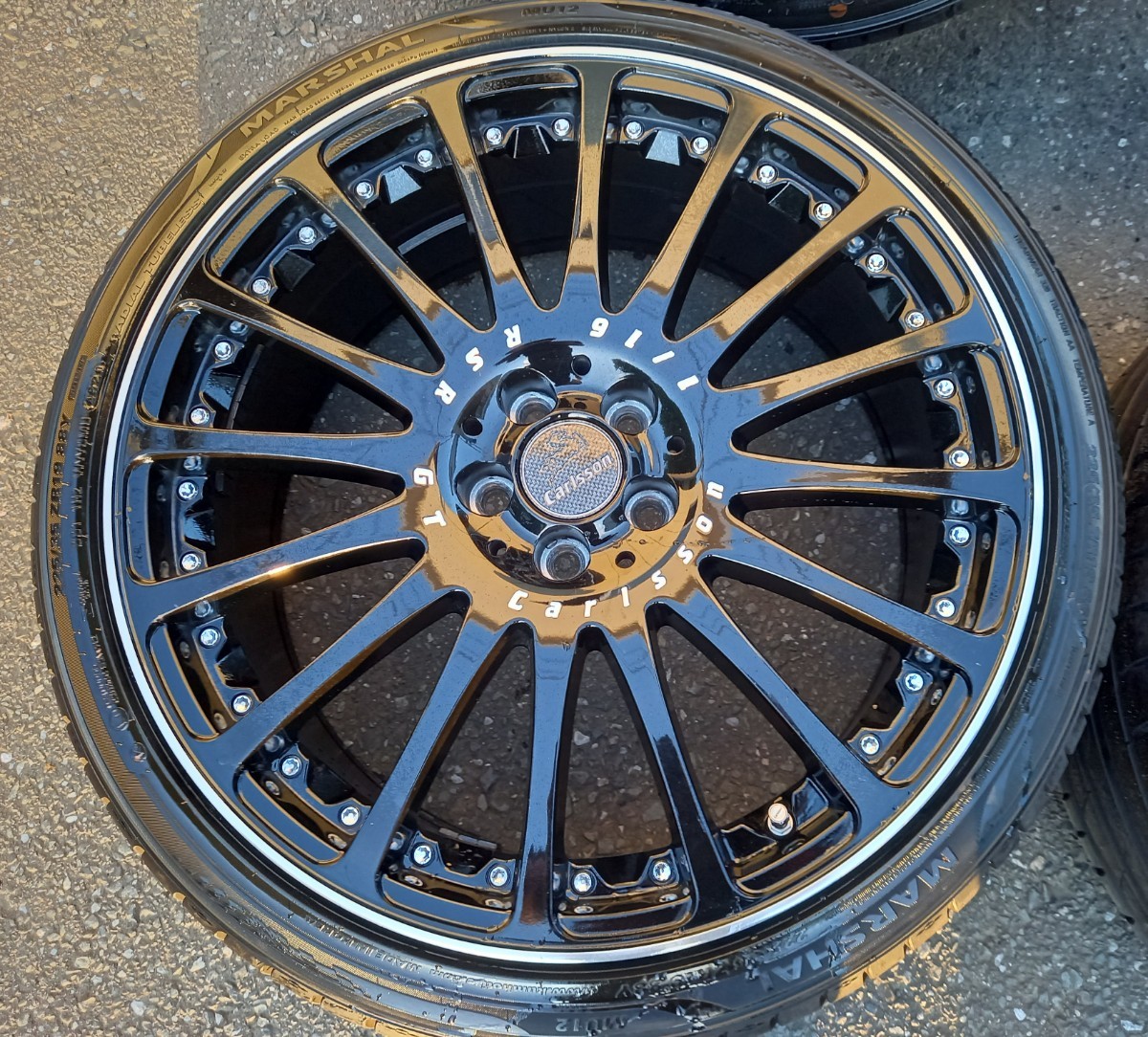 カールソン 1/16 19インチ 8J +48 PCD100 5H プリウス ウィッシュ 