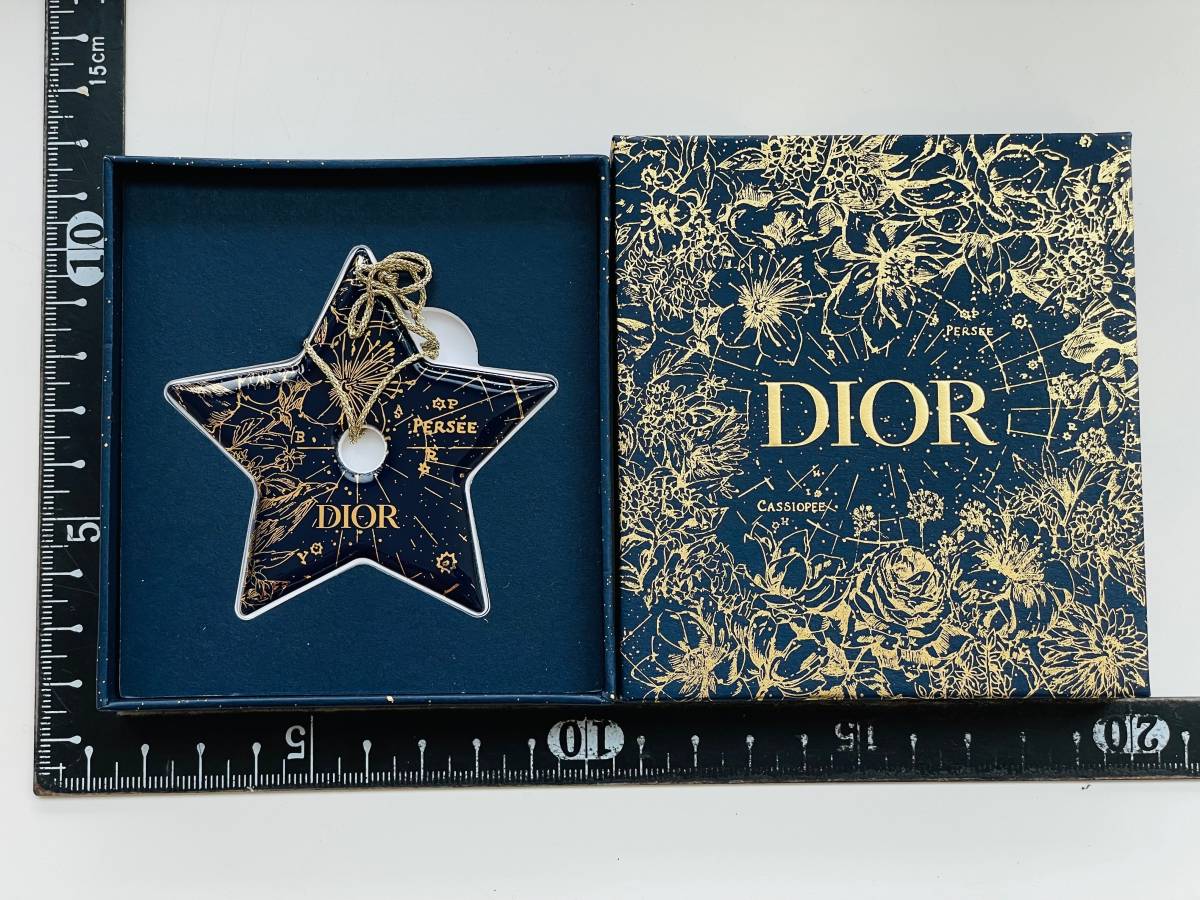 美品　CHRISTIAN DIOR セラミックチャーム ノベルティ 2022 陶器製 箱付き