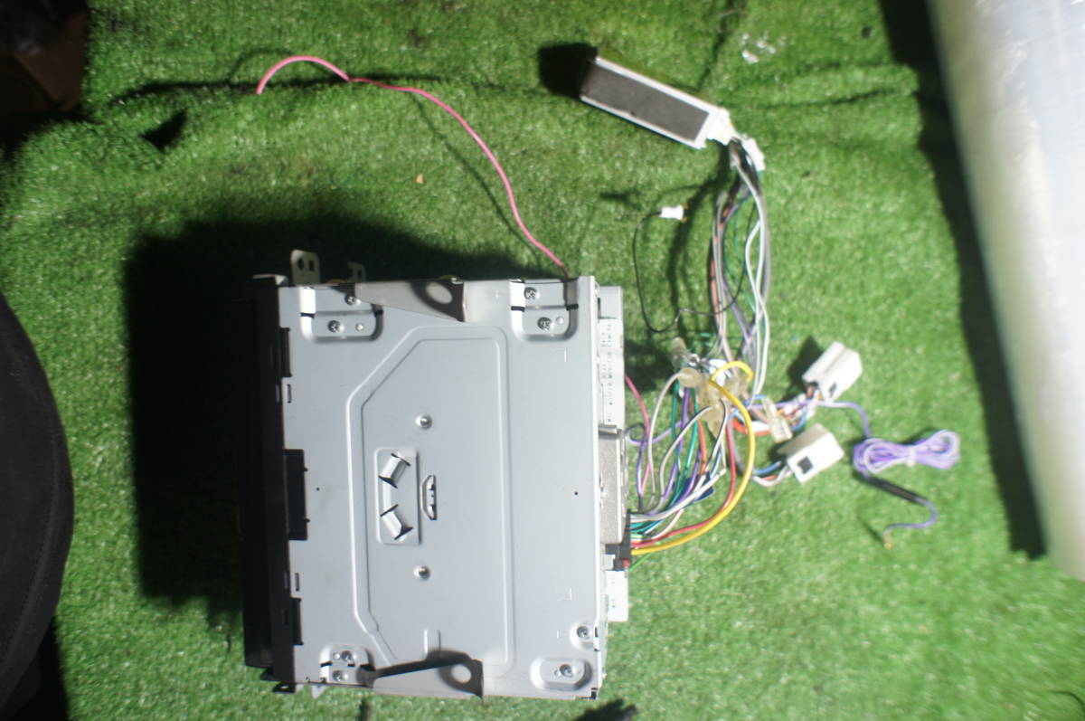 D090 カロッツェリア AVIC-RZ900 地デジ フルセグ DVD USB Bluetooth SD プリントアンテナ