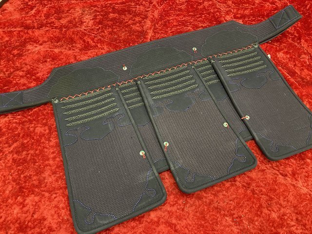 09-22-931 ◎I 剣道具 武道具 垂れ たれ 防具 防具単品 5mm機械刺し Lサイズ スポーツ 稽古　未使用品