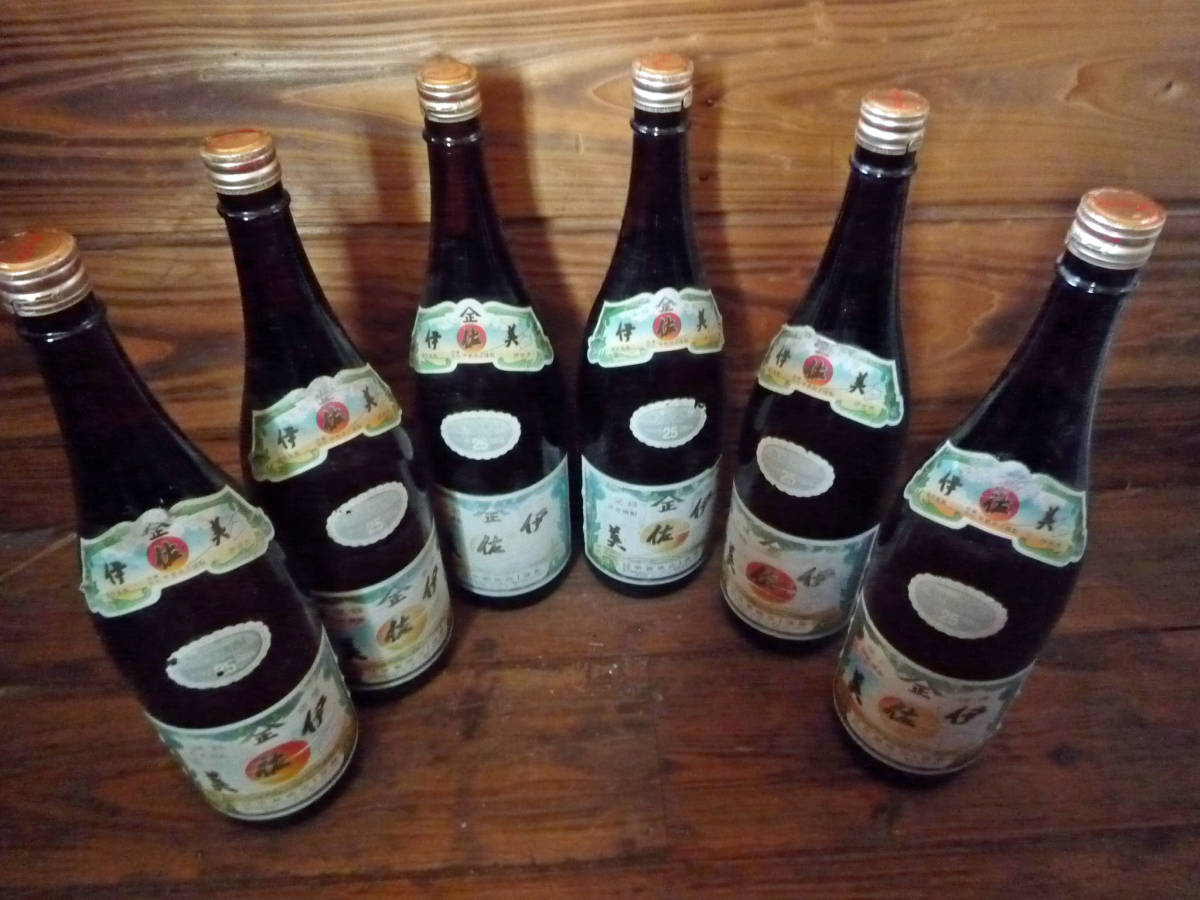 最安値，大人気 芋焼酎 伊佐美 の一升瓶 1.8L 古酒6本セット 09年製造品 冷暗所保管の 長期保管品としてお安く(伊佐美)｜売買されたオークション情報、yahooの商品情報をアーカイブ公開 - オークファン 芋焼酎