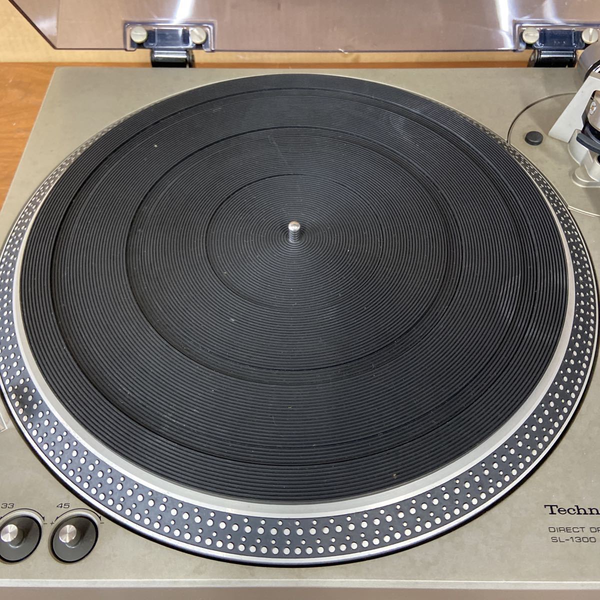 UTt722【通電OK】Technics SL-1300 テクニクス レコードプレーヤー 