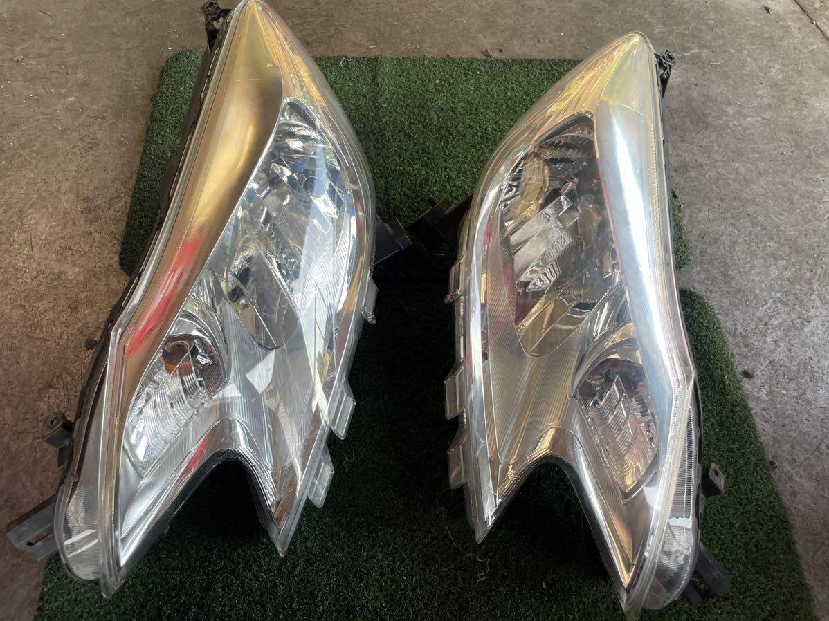 日産　ノート　E12ヘッドランプ 左右セット