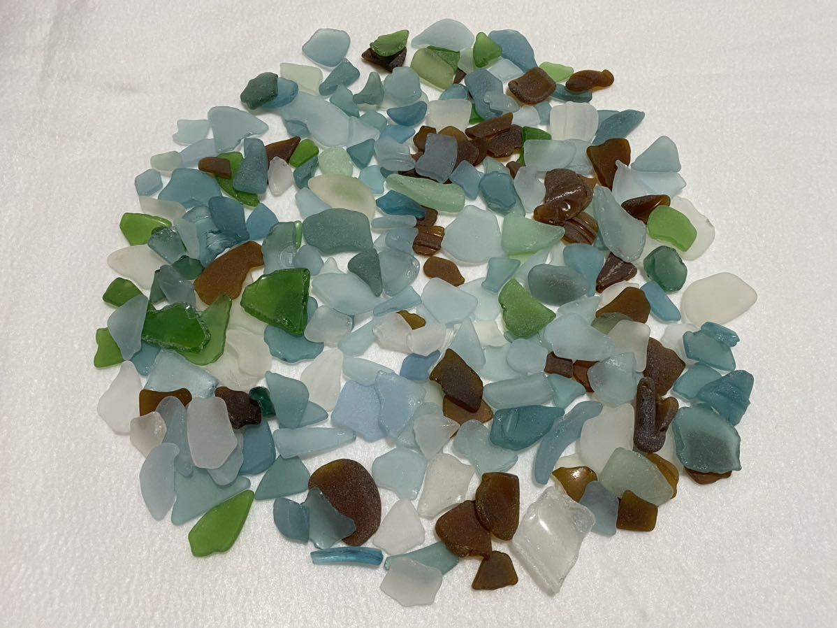 グラスの中はいい気持ち♪ 口ずさめ シーグラス シーグラスアート 