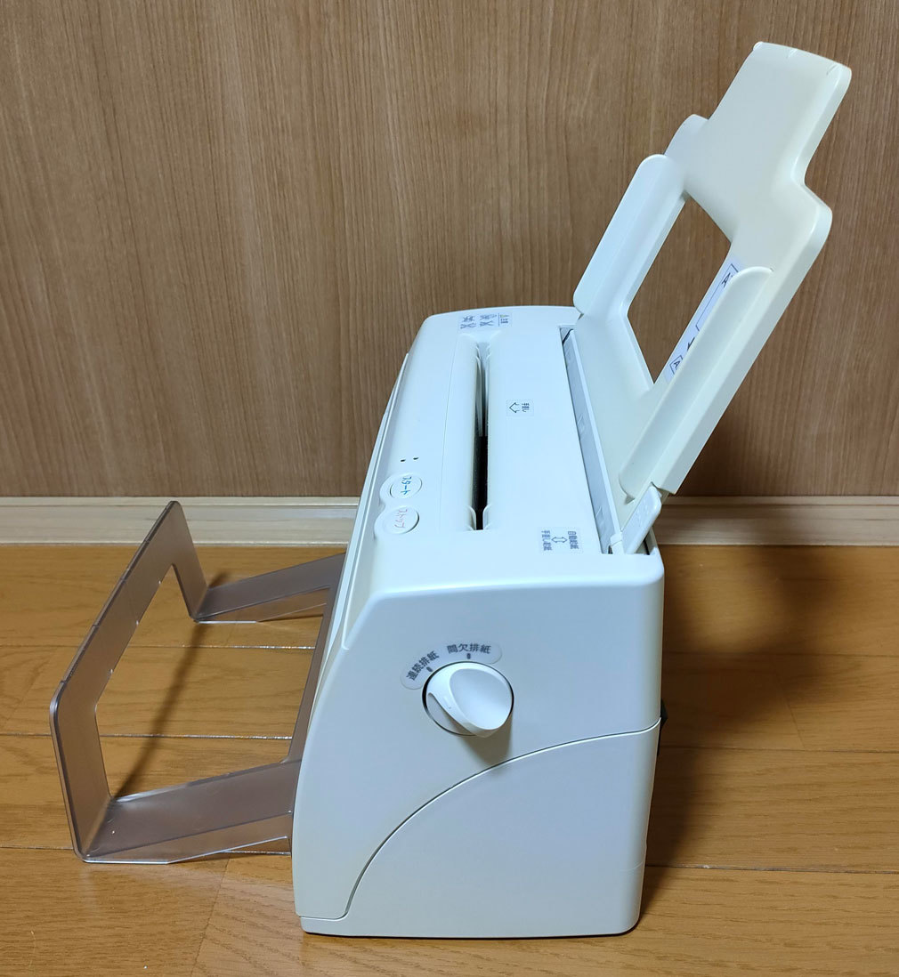 シルバー精工 自動紙折り機 MA40 三つ折り専用 中古(OA機器)｜売買され 