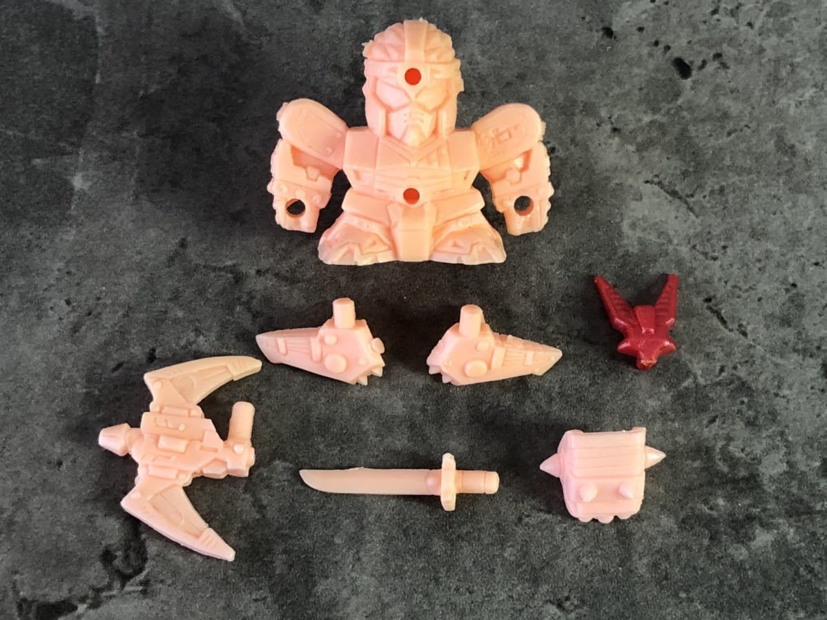 1000円〜 【ガン消し】［当時物］烈光頑駄無 闘覇の鎧、軽装2体セット  