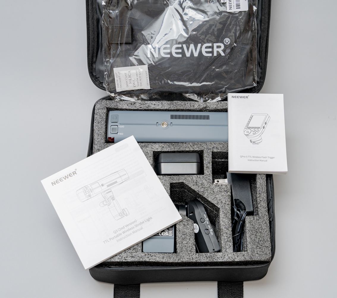 NEEWERのモノブロックストロボ Q3s TTL Sony対応 200Ws 2.4G QPRO-Sトリガー+ディフューザー+3200mAhバッテリー付 NO，2