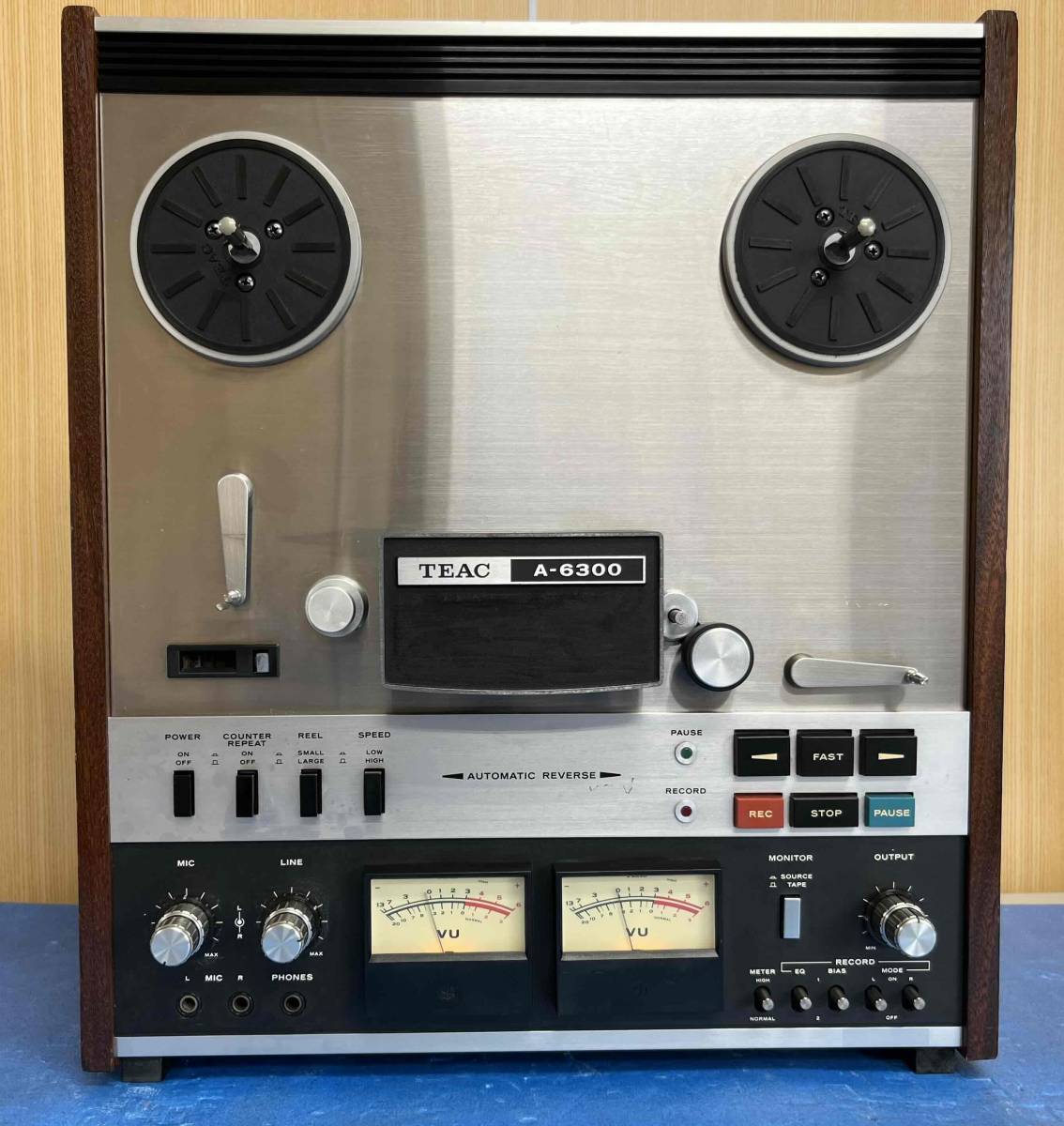 TEAC A-6300 4トラック2チャンネルオープンリールデッキ（ジャンク