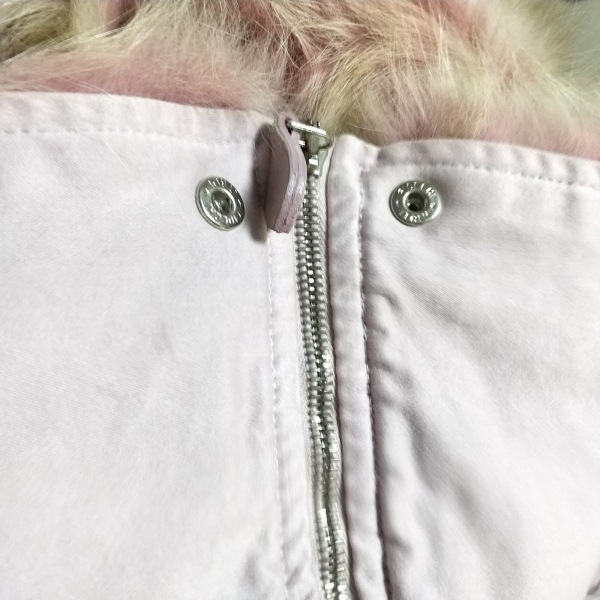 エルマノシェルビーノ ERMANNO SCERVINO ダウンジャケット サイズ40 M - ライトピンク レディース 長袖/ジップアップ/秋/冬 ジャケット