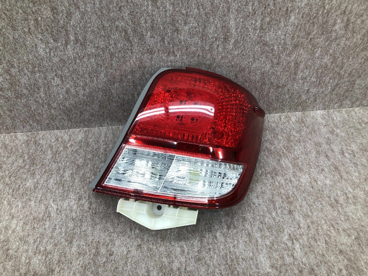 NZE161 後期 カローラアクシオ 美品 即決 新車外し 美品 磨く済み NZE161 後期 カローラアクシオ 美品 即決 新車外し 美品 磨く済み