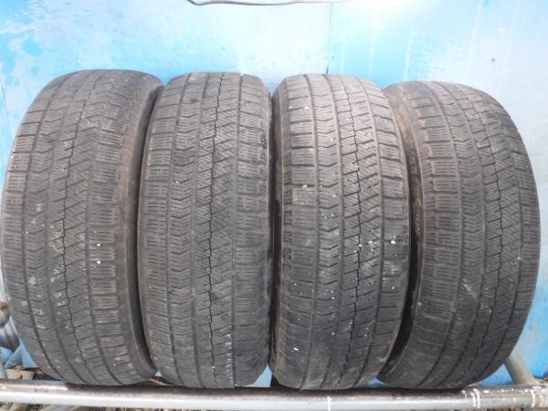 送料無料●7～9分山 17年 4本 ブリヂストン 215/60R17 VRX2 17インチ●33064
