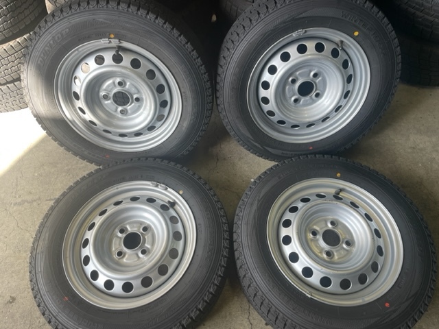 トヨタ　プロボックス　純正品　スタッドレスセット　2022年製　イボ山