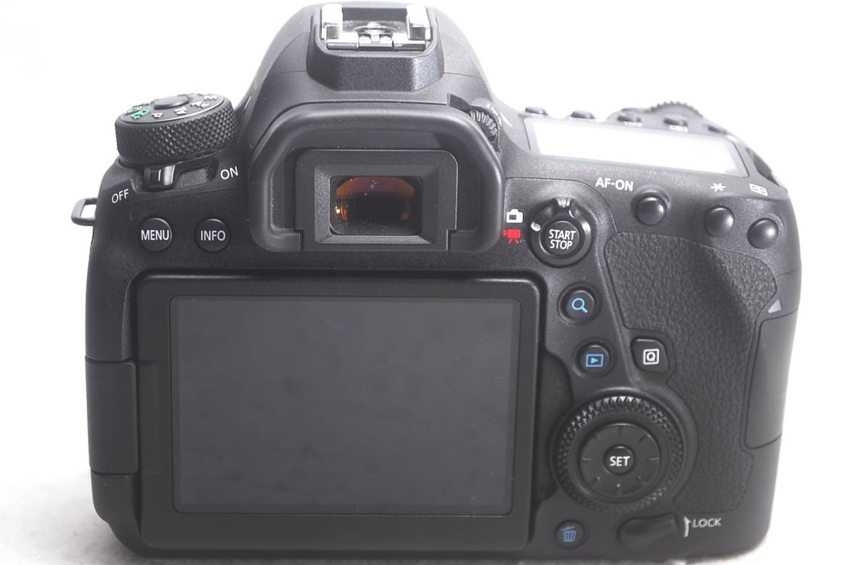 【定番，お得】 ★新品級！★Canonキヤノン EOS 6D Mark II★絶好調！C387