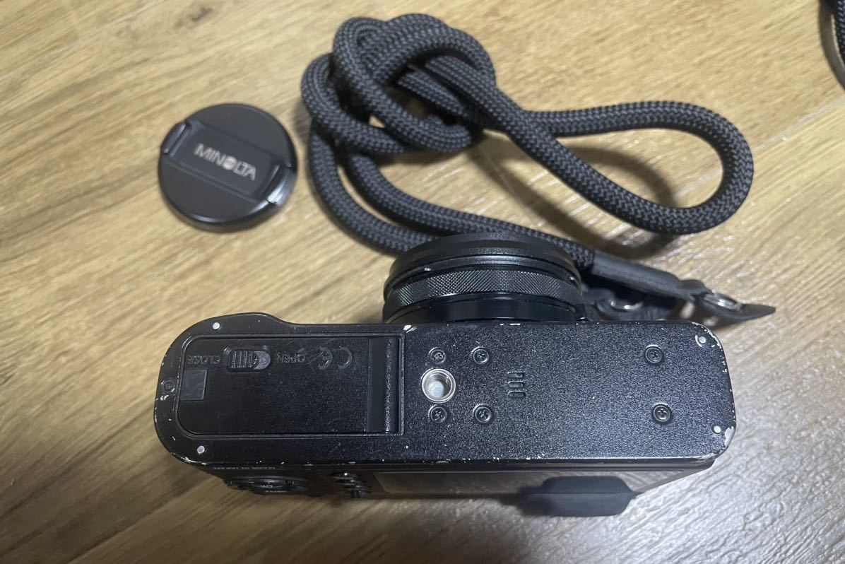FUJIFILM X100F ブラック 黒 実用品 X100F FUJIFILM ブラック ジャンク