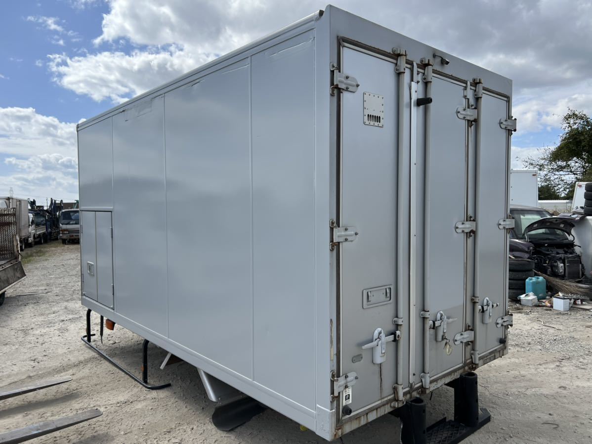 物置 倉庫 コンテナ トラック 荷箱 一部保冷 小部屋有り 貯蔵庫 