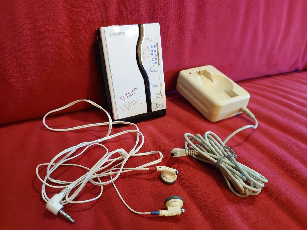 TOSHIBA】KT-GS5 Walky vintage PORTABLE RADIO CASSETTE PLAYER 東芝