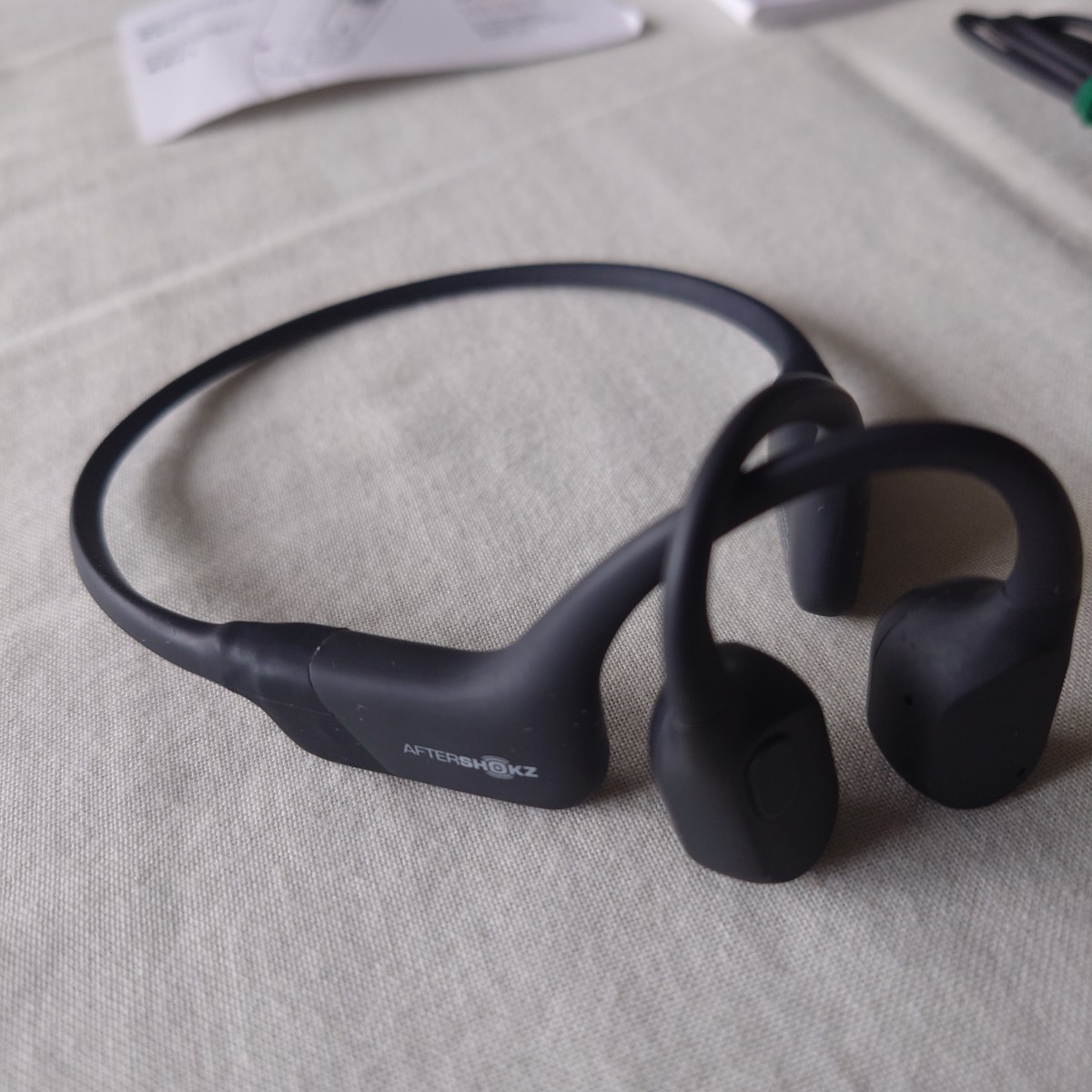充電コード等付属・動作品】 AfterShokz アフターショックス AEROPEX