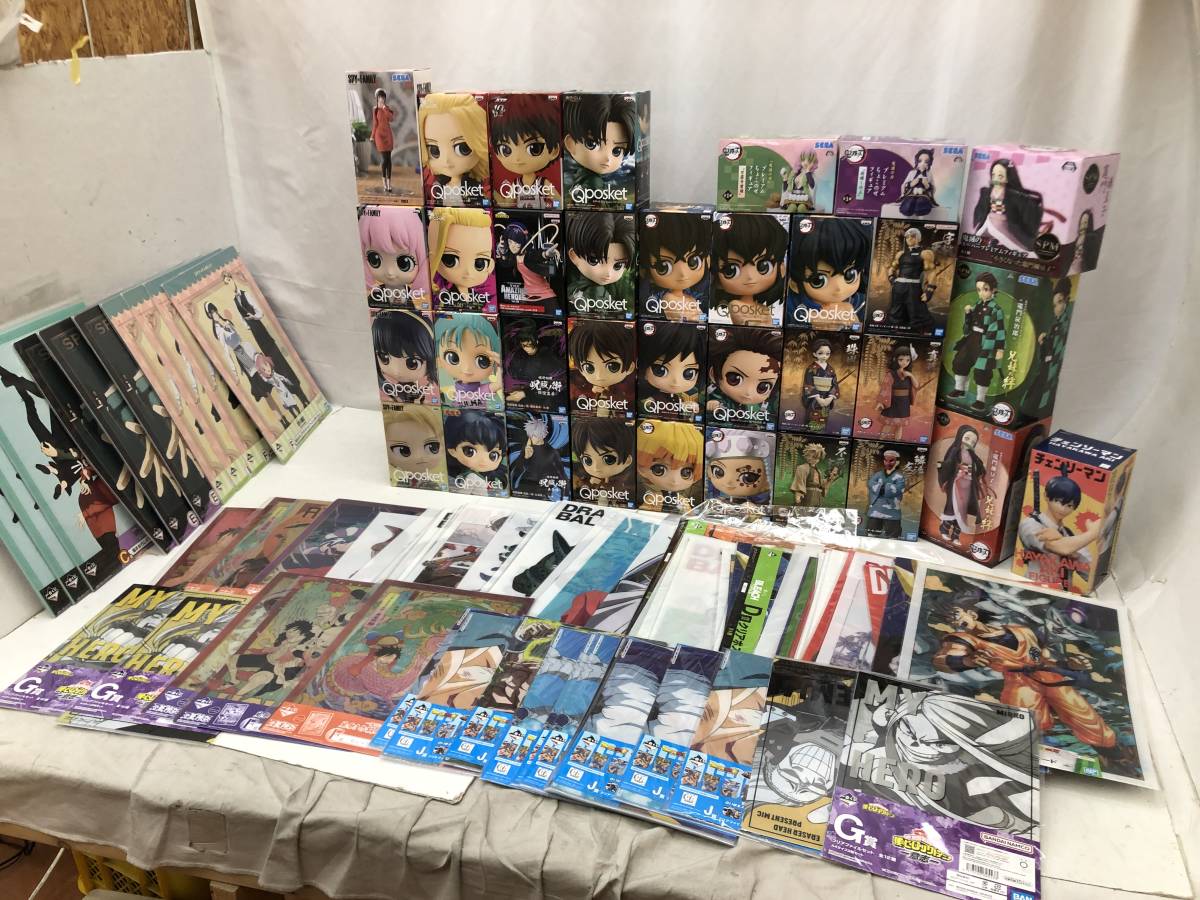 一番くじ コミックスの巻一＆巻四十二の表紙イラストを再現した