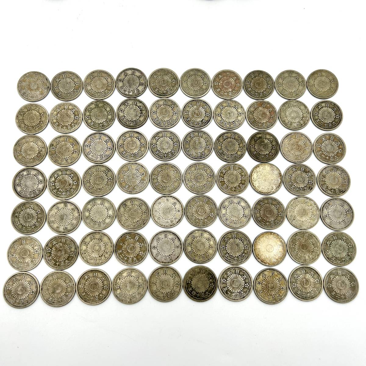 HY0993■【銀貨 計218枚】古銭 旧硬貨 まとめ 鳳凰 50銭 銀貨 総重量 約1070g 五十銭 小型50銭銀貨 シルバー 昭和8年 昭和5年 大正 コイン