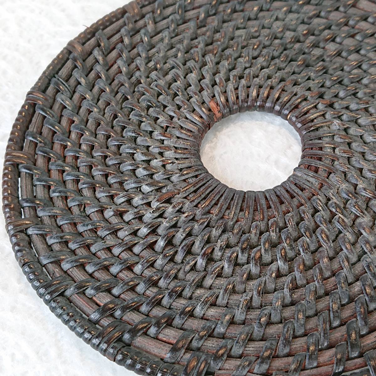 A07-1013　茶道具 組釜敷 籐 利休形 籐 茶道具 今屋静香園 籐編釜敷利休形 新古品 御園