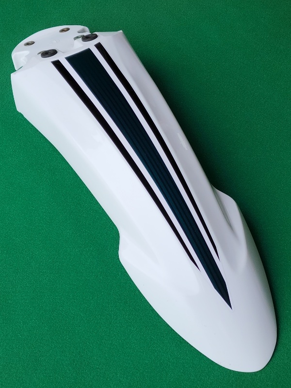 ヤマハセロー　フロントフェンダー　極上美品
