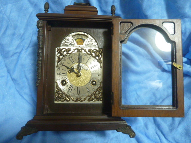 ◇ ワルミンク Wuba Warmink ゼンマイ式 置時計 ムーンフェイズ 時打ち