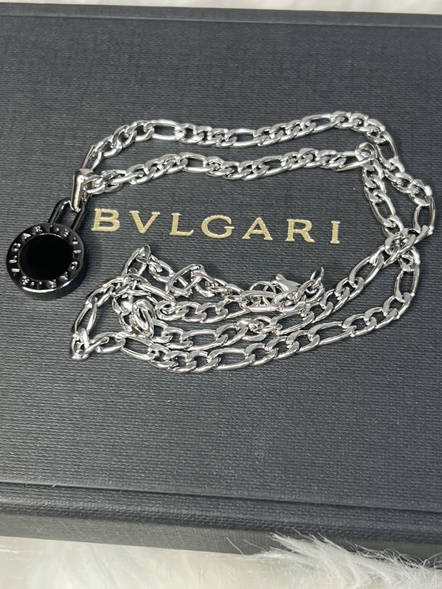 正規品】BVLGARI ペンダント チャーム +チェーン 革紐 ネックレス